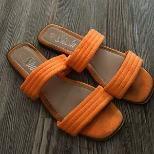 Adorable orange sandals